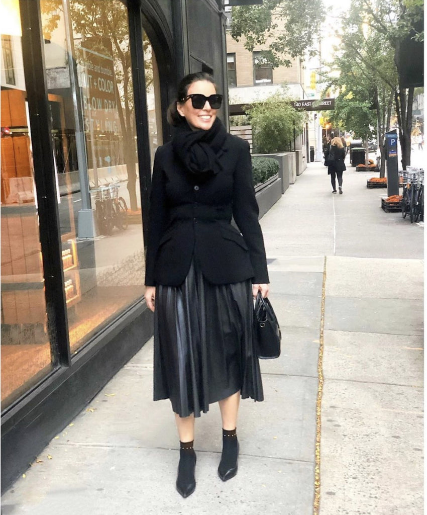 FALL STYLE-ANN CARUSO IN HER HEIDI WYNNE ISABELLE WRAP